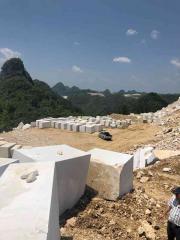 古堡灰礦山
